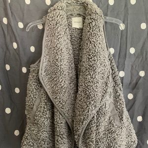 Thread & Supply Sherpa Vest